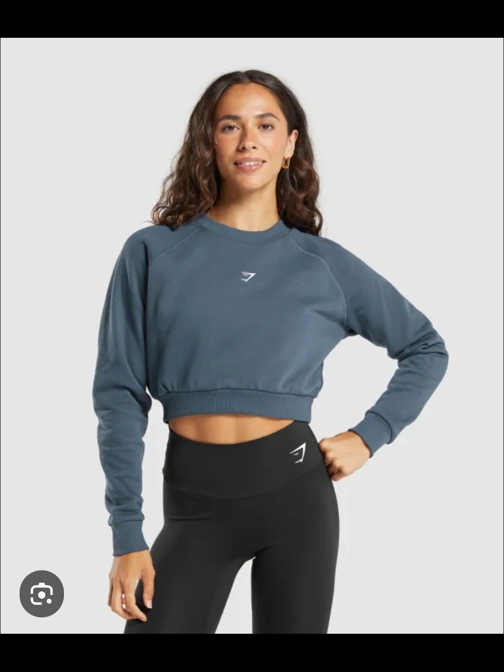 Gymshark Cropped Crew Sweatshirt in Dark Green/grey